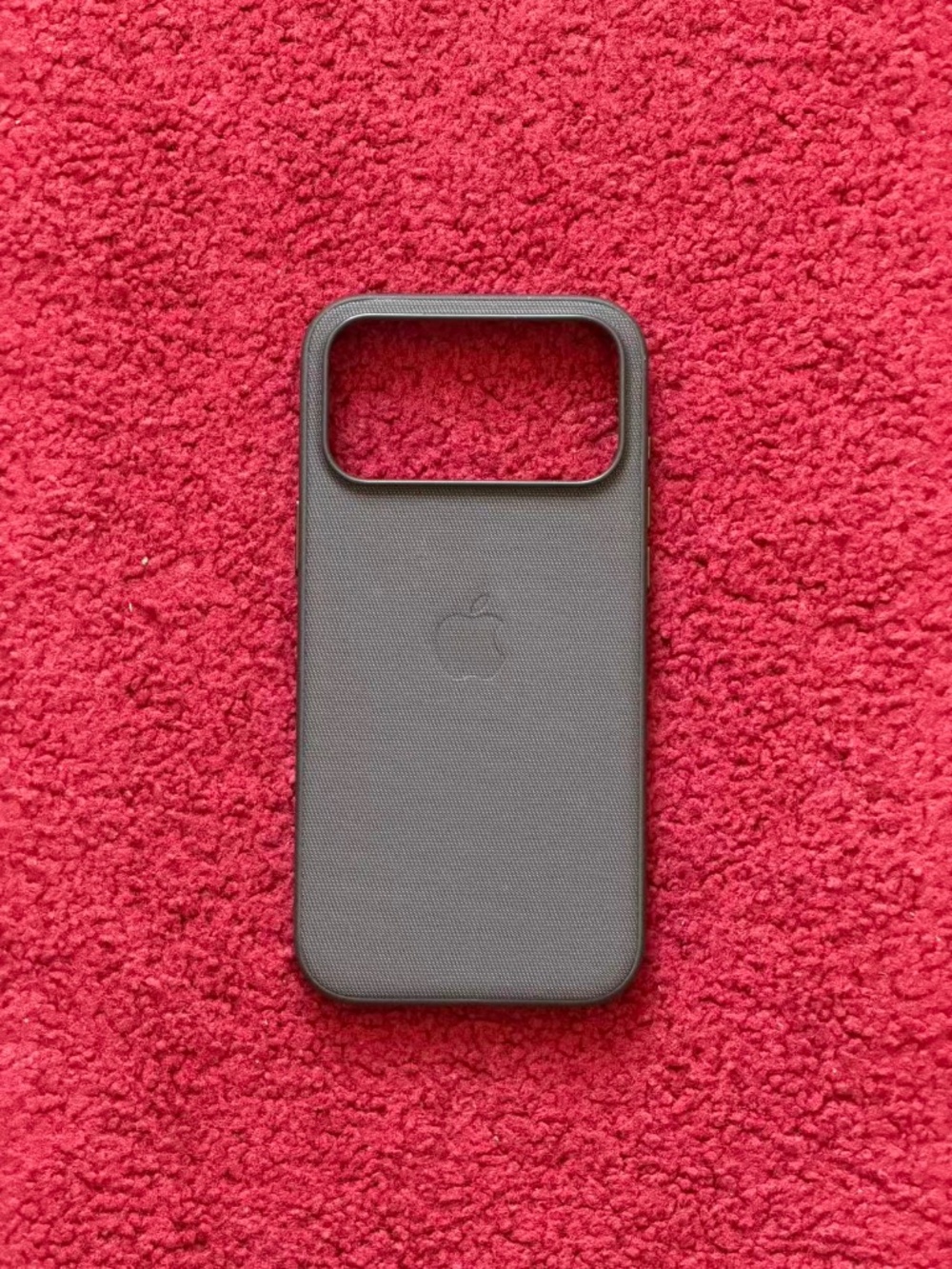 Apple iPhone 17 Pro Max TechWoven Case with MagSafe - Black ​​​​​​​